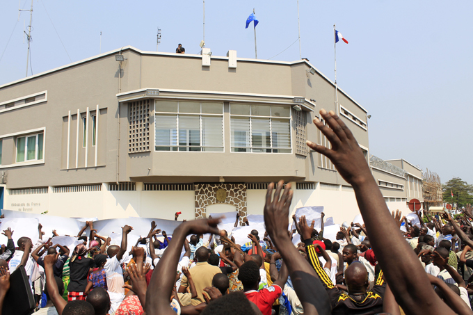 rotestors demonstrate in front of rances embassy against a nited ations  ecurity ouncil decision to send a police contingent to the violencewracked country in ujumbura following rances drafting of the  resolution to send the controversial police squad  hoto