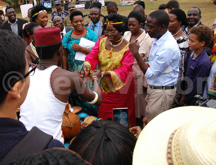  ebecca adaga the peaker of arliament at the nternational ultural air at the ganda useum
