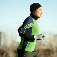 Warm-ups, layered clothes, recovery: 4 tips to exercise safely in the cold
