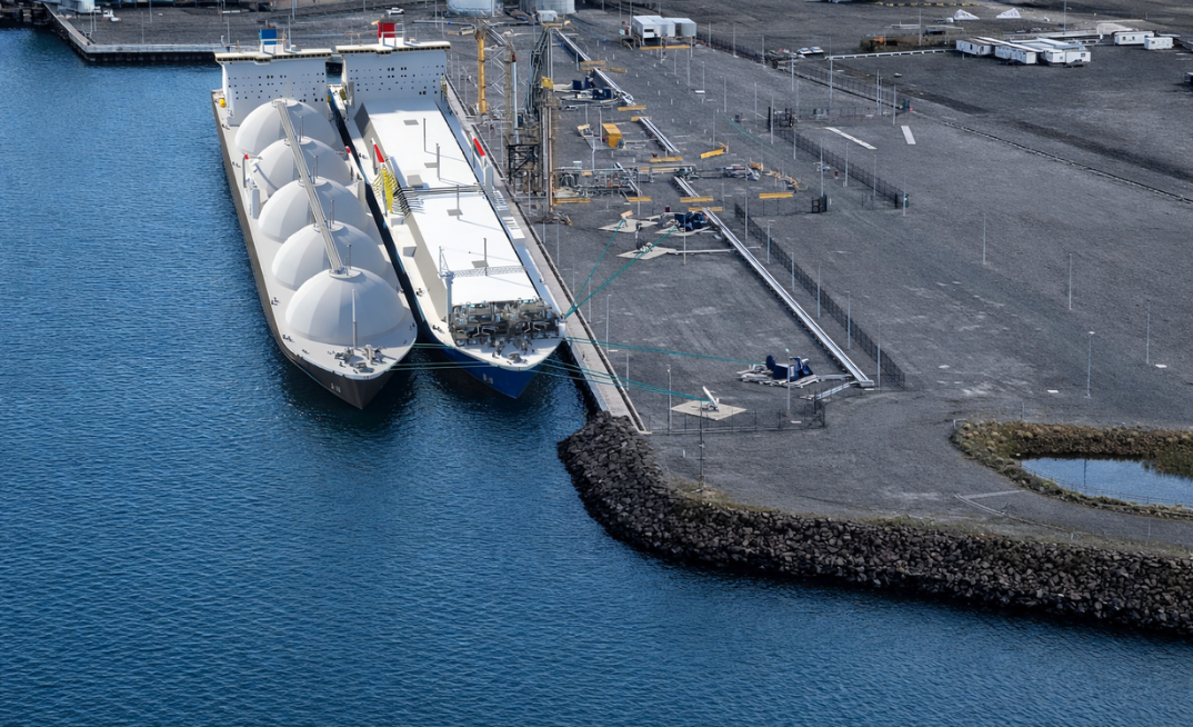Gas by ship keeps its seat at the table. Pictured: Squadron Energy's gas import terminal in Queensland.