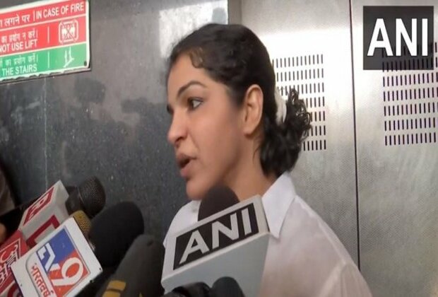 "Our fight is not with govt...": Former wrestler Sakshi Malik