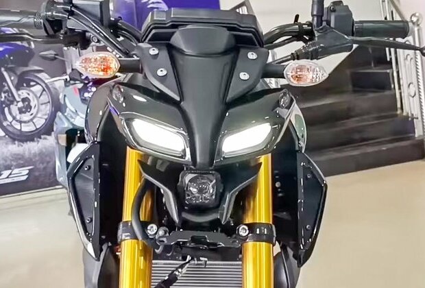 Yamaha Sales Dec 2024 - RayZR, FZ, Fascino, R15, Aerox, MT15, R3