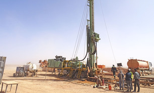 One of two Fraste FS 500 drill rigs working on an infrastructure project in the Sahara Desert region