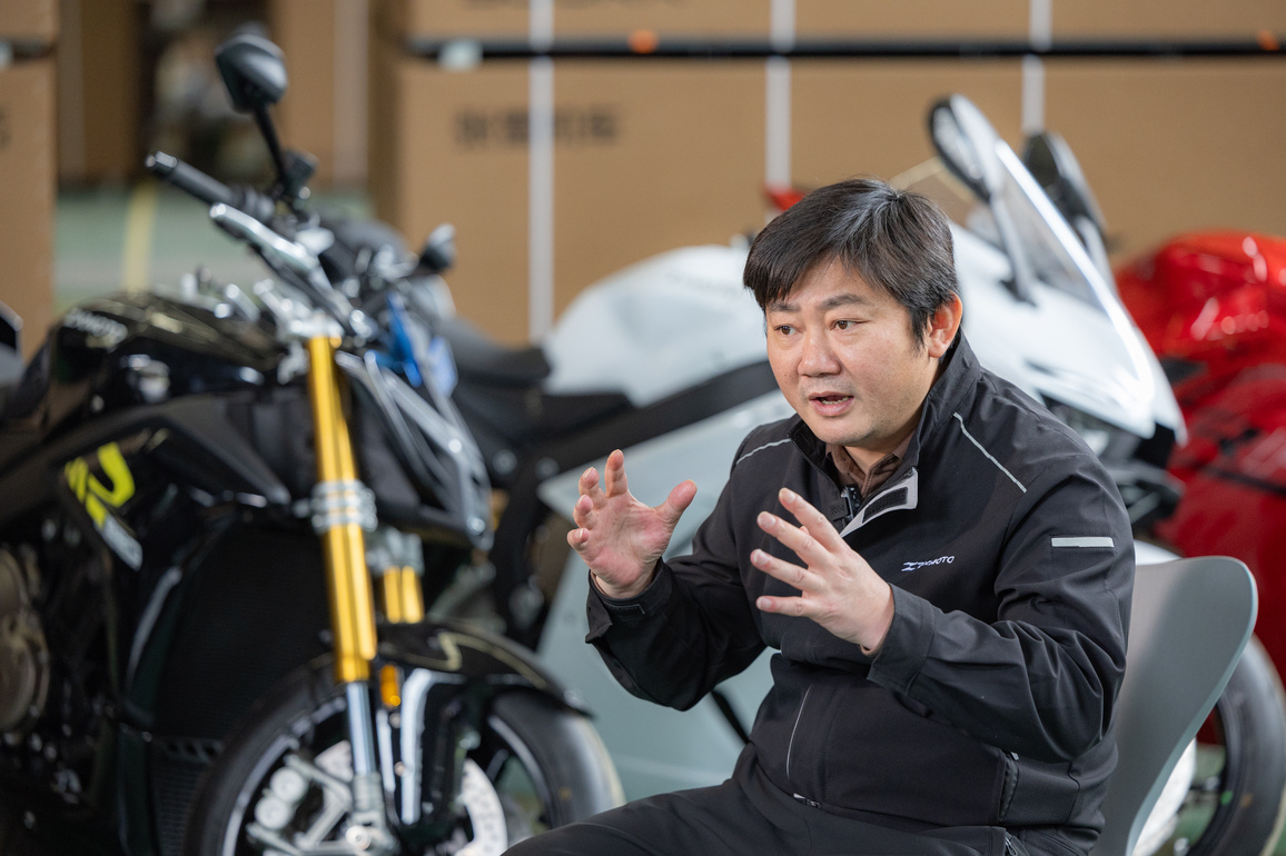Paths and pedigrees: Self-made motorcycle entrepreneur a fresh career inspiration for Chinese youth