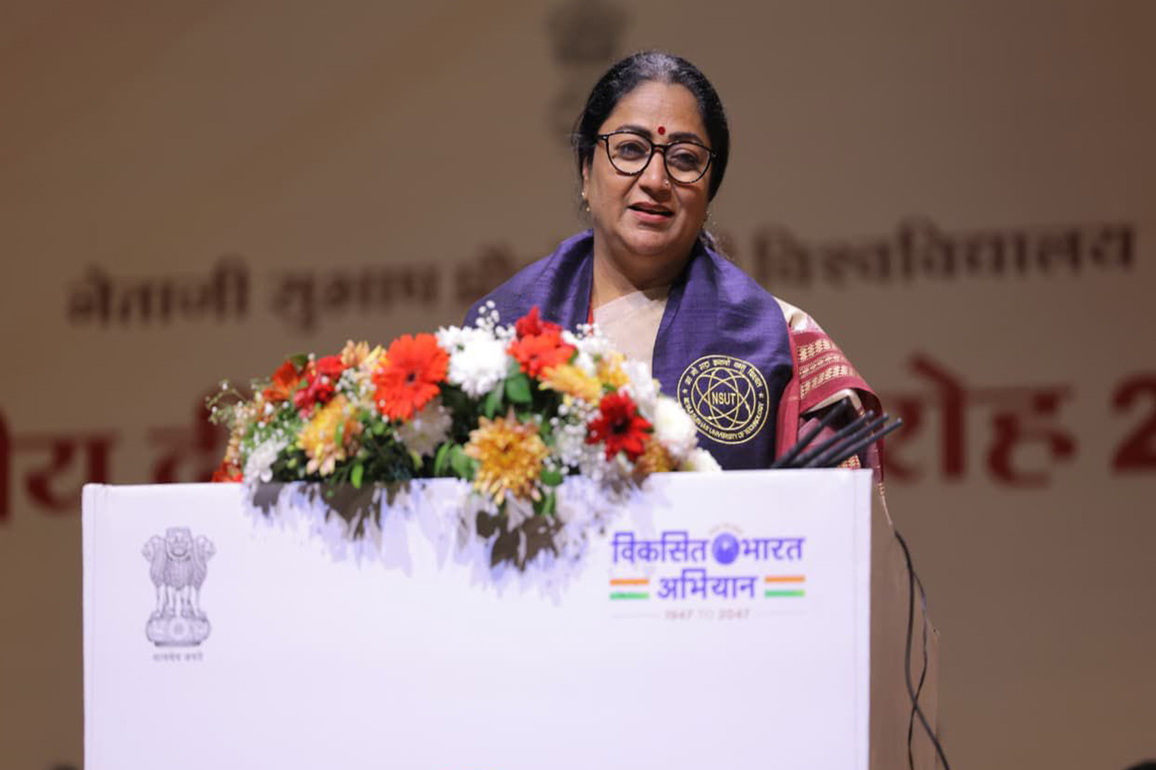 Delhi CM Rekha Gupta, LG Saxena attend convocation ceremony of NSUT, congratulate students