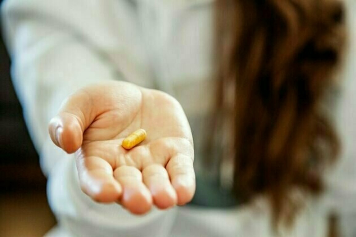 Too much vitamin B6 can be toxic. 3 symptoms to watch out for