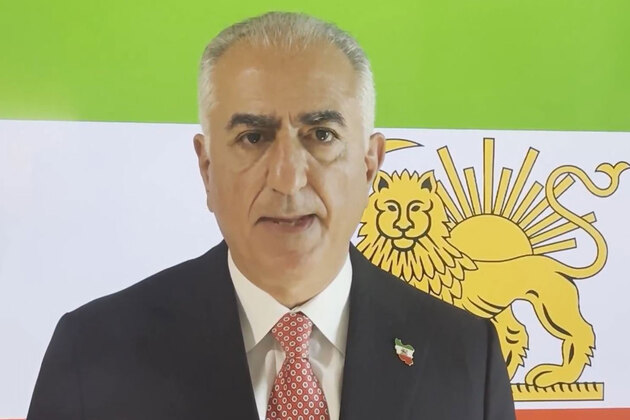 "Global assistance will arrive, we will soon reclaim Iran," says exiled crown Prince Reza Pahlavi as protests continue
