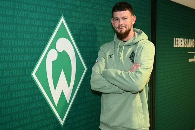 Bundesliga: Scotland international Oliver Burke signs for Werder Bremen