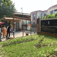 Secretary (East) reviews cleanliness drive at MEA headquarters under Swachhata Campaign 5.0