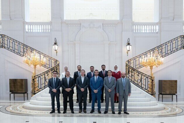 Sultan bin Ahmed visits Huawei R&D Centre, SMG in China