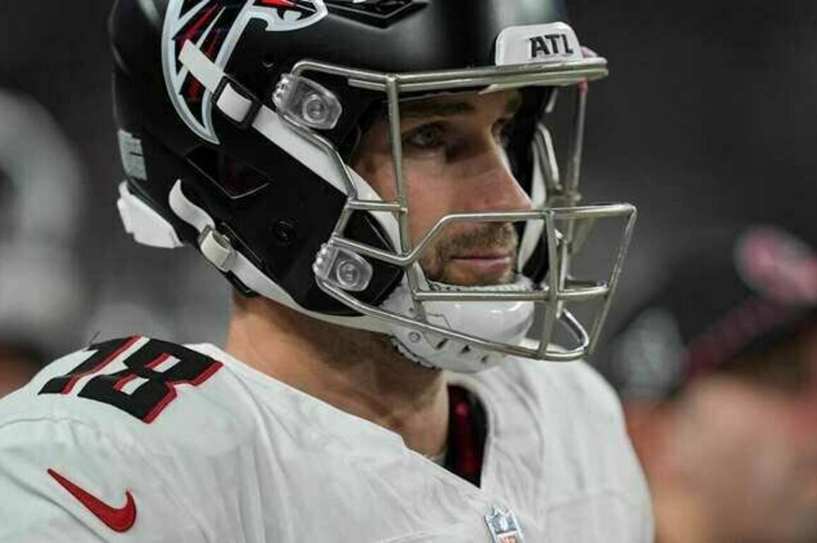 Kirk Cousins present for Day 1 of voluntary workouts