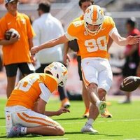UAB player intentionally stomps on Tennessee K Max Gilbert's foot