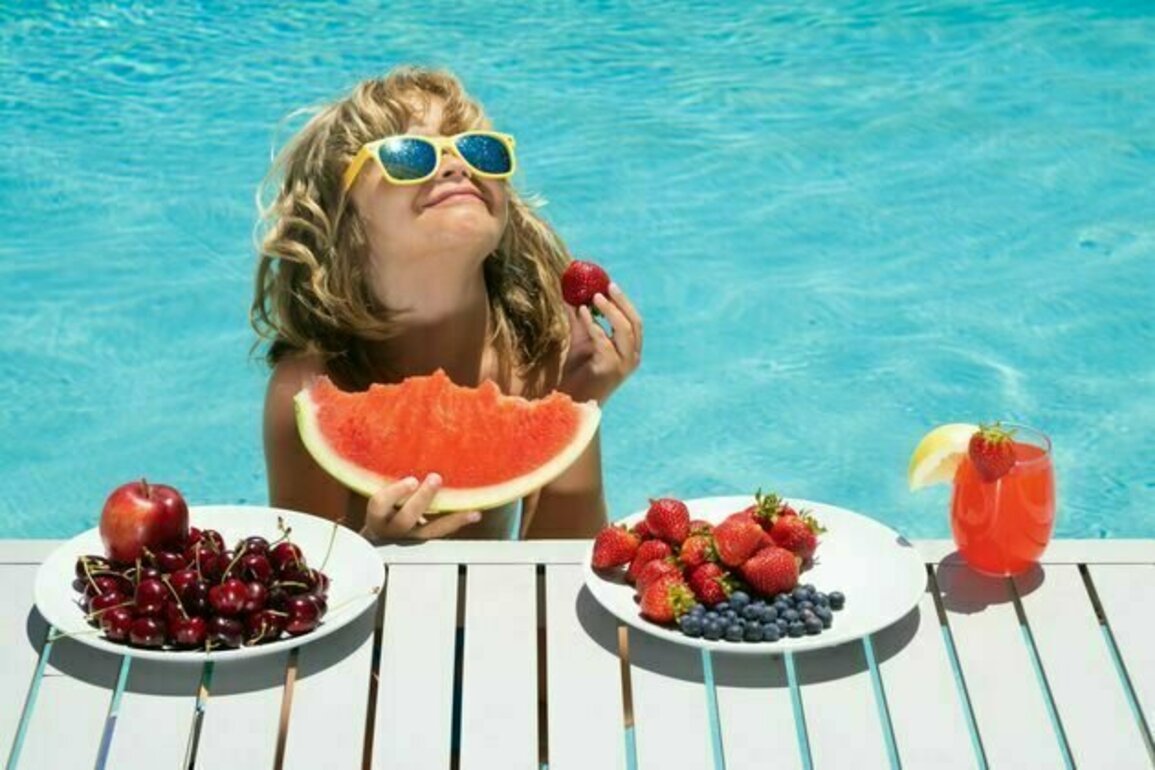 Love summer but hate winter? Here's why your mood shifts so much with the seasons