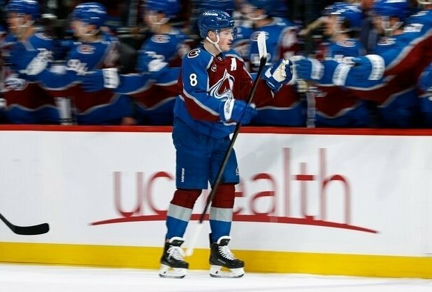 Cale Makar (6 points), Nathan MacKinnon (5) lift Avs over Sharks