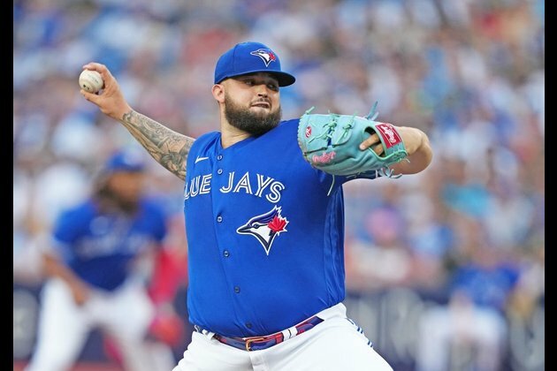 Blue Jays bring 4-game win streak into opener with Astros