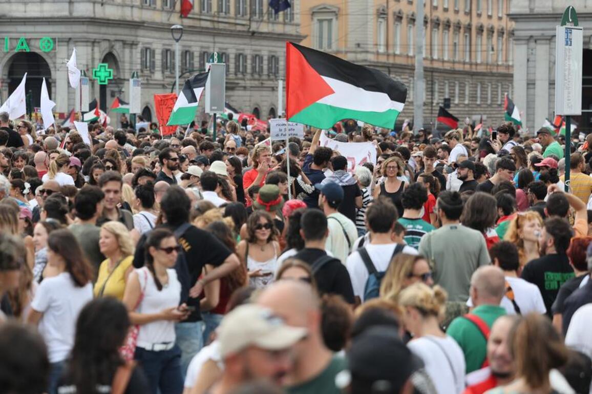 Xinhua Commentary: Wave of Palestinian state recognition underscores urgency for two-state solution