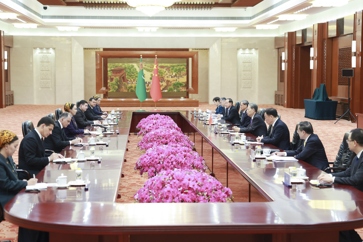 CHINA-BEIJING-ZHAO LEJI-TURKMENISTAN-GULMANOVA-TALKS (CN)