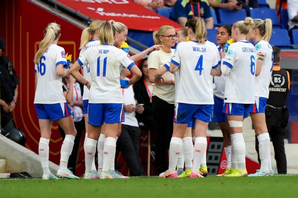 England's 10 days of turmoil leave Euro 2025 squad questions for Wiegman - ESPN