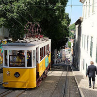 Portugal mourns after Lisbon streetcar derails, killing 15