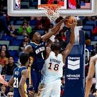 Pelicans rally to rout Spurs
