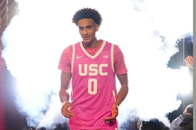 Southern California looks to keep rolling at Penn State