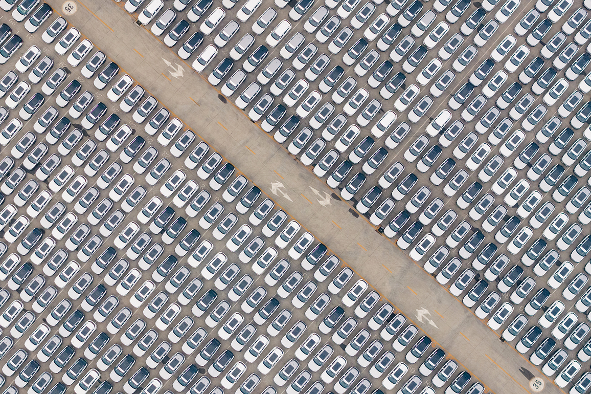 #CHINA-AUTO OUTPUT & SALES-RISE (CN)