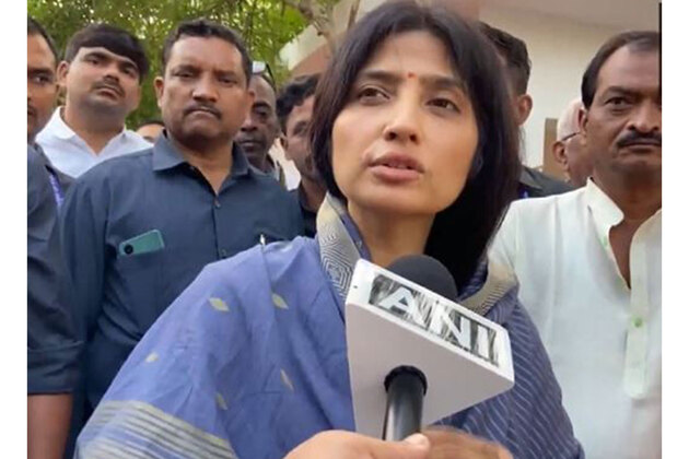 "Unfortunate incident", SP MP Dimple Yadav condemns Durgapur Gangrape case; highlights UP crime statistics