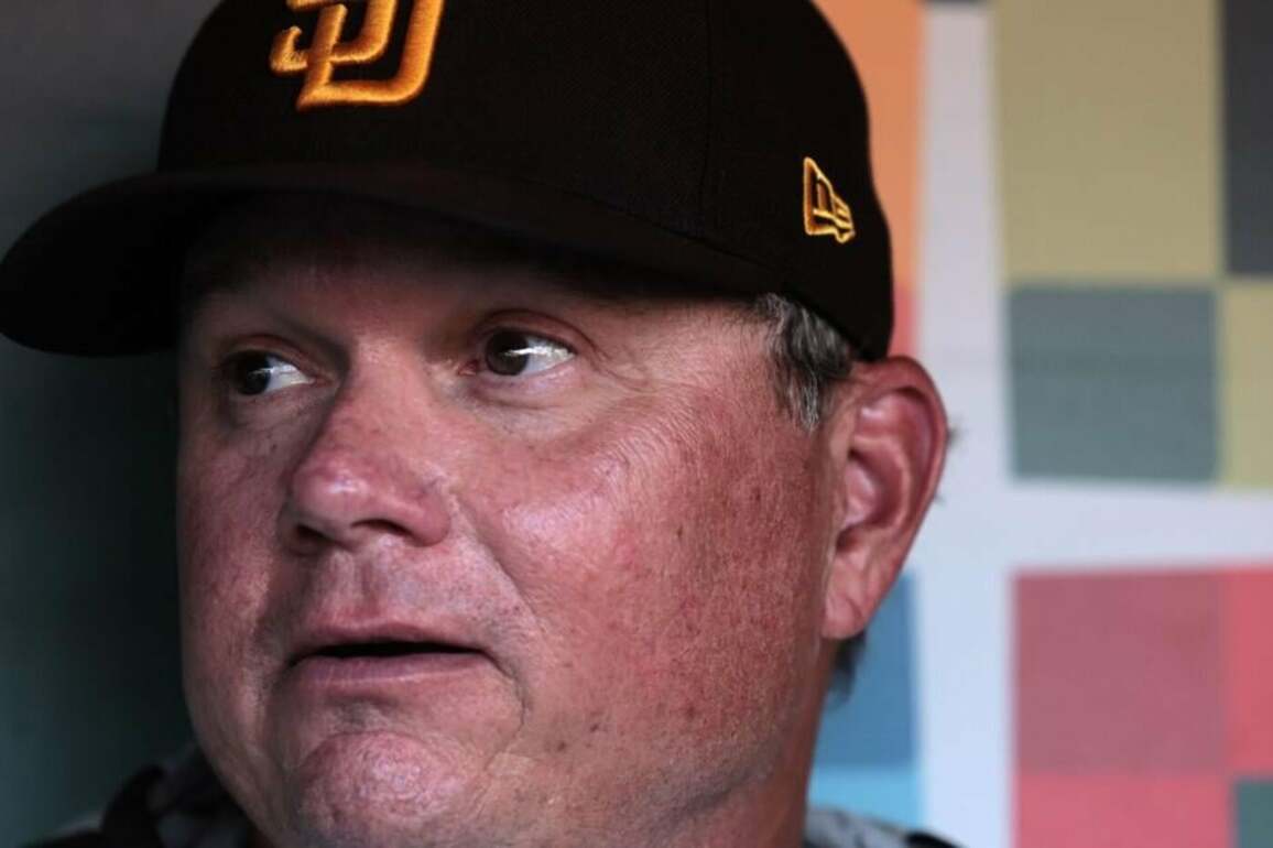 Tipsheet- Fiery Mike Shildt keeps San Diego Padres in the chase