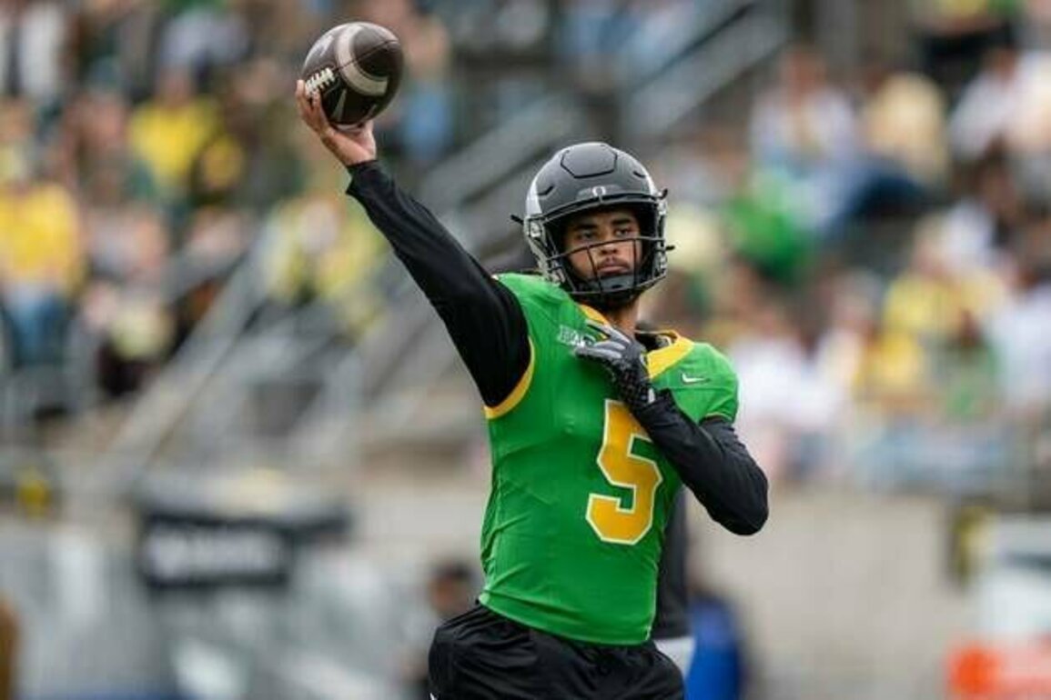 No. 7 Oregon embraces fresh start, giving dangerous FCS foe due attention