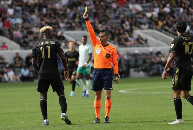 LAFC unbeaten start on line against visiting Whitecaps