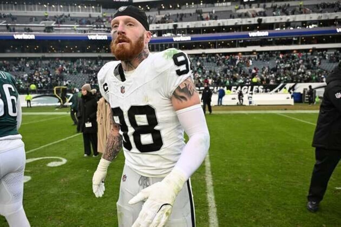 Raiders' Maxx Crosby upset that he will sit out vs. Giants