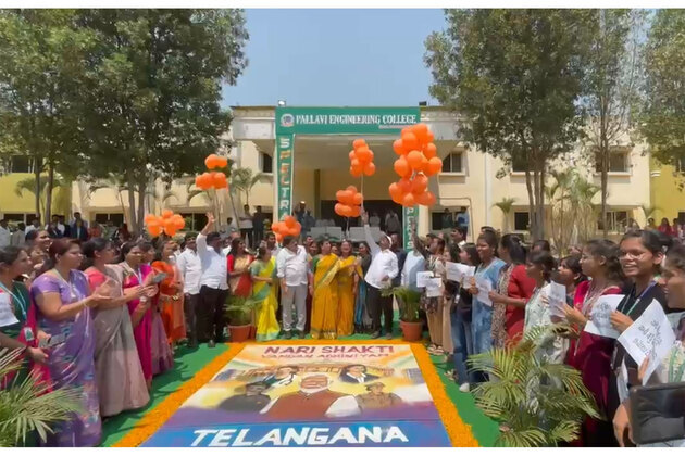 Telangana: Mahila Morcha hosts 'Nari Shakti Vandan' event with unique 3D sand art tribute