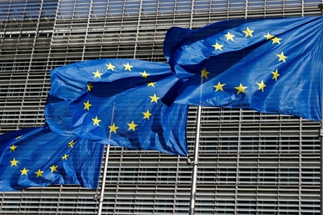 EU Slaps New Sanctions on Iran, Mulls More Against Russia