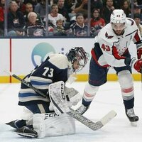 Alex Ovechkin scores No. 899, Capitals blast Blue Jackets