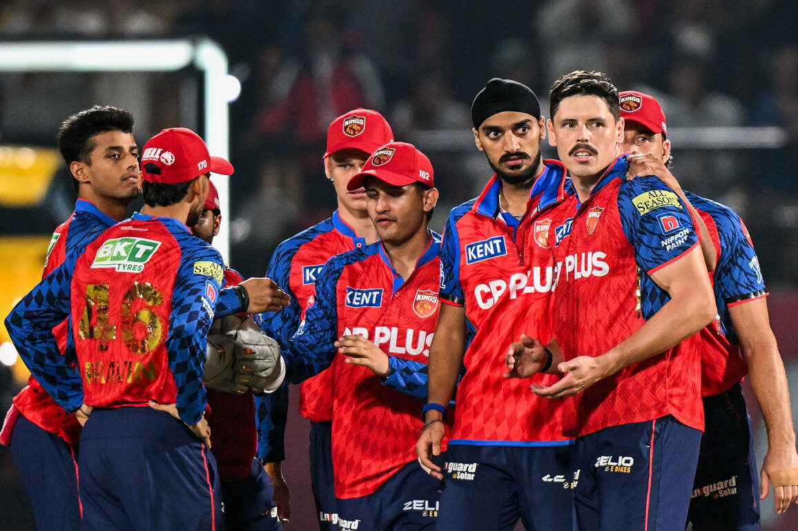 Arshdeep-Rickelton match-up, Rohit, Iyer milestones: Talking points ahead of PBKS-MI clash