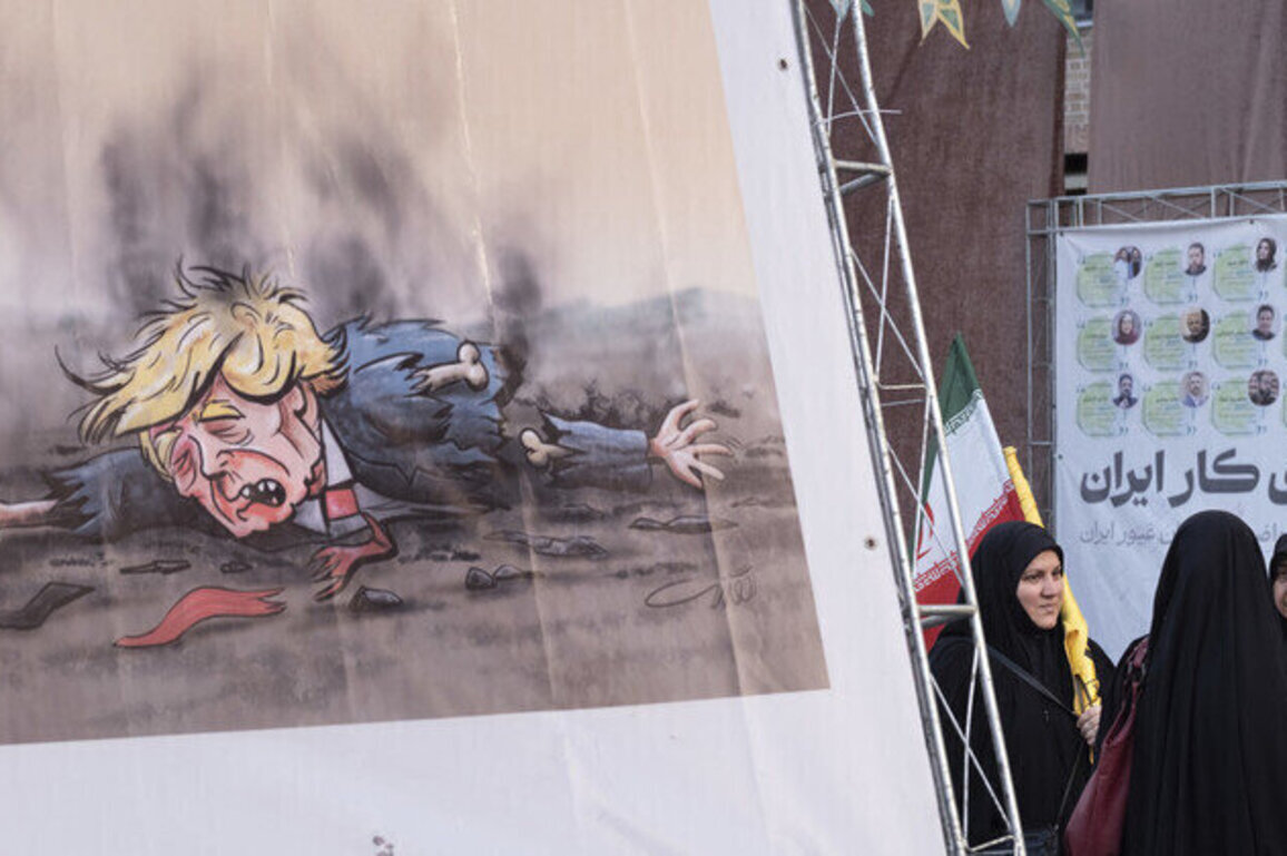 Trump considering resuming airstrikes as talks with Iran stall  Axios