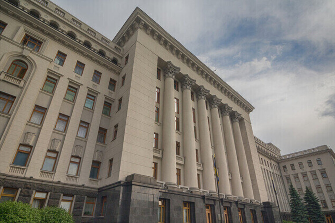 Zelensky aide orders probe into top corruption investigator  media