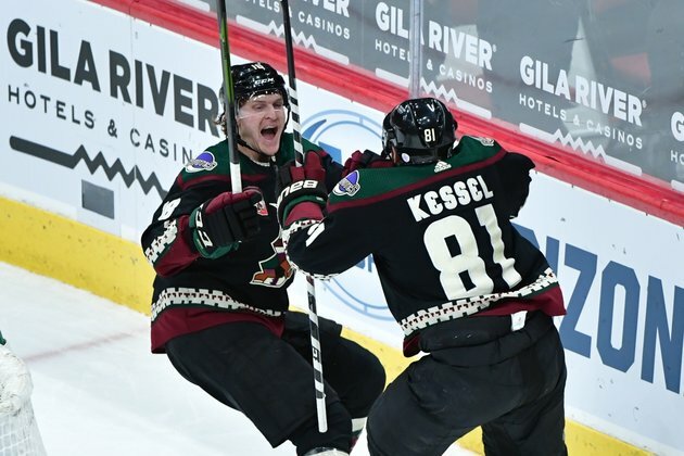 NHL roundup: Coyotes pull off another comeback vs. Ducks