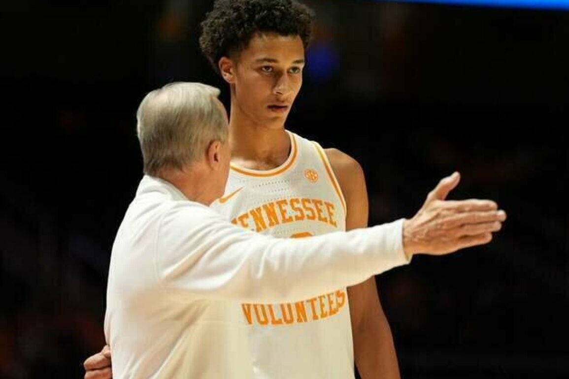 Tennessee ready for opponent upgrade, meets Rutgers in Las Vegas
