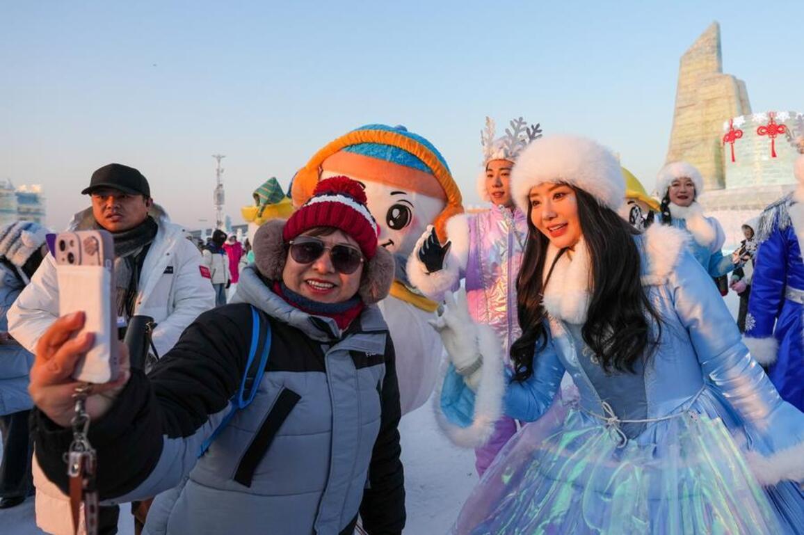 China welcomes influx of foreign visitors amid winter tourism surge