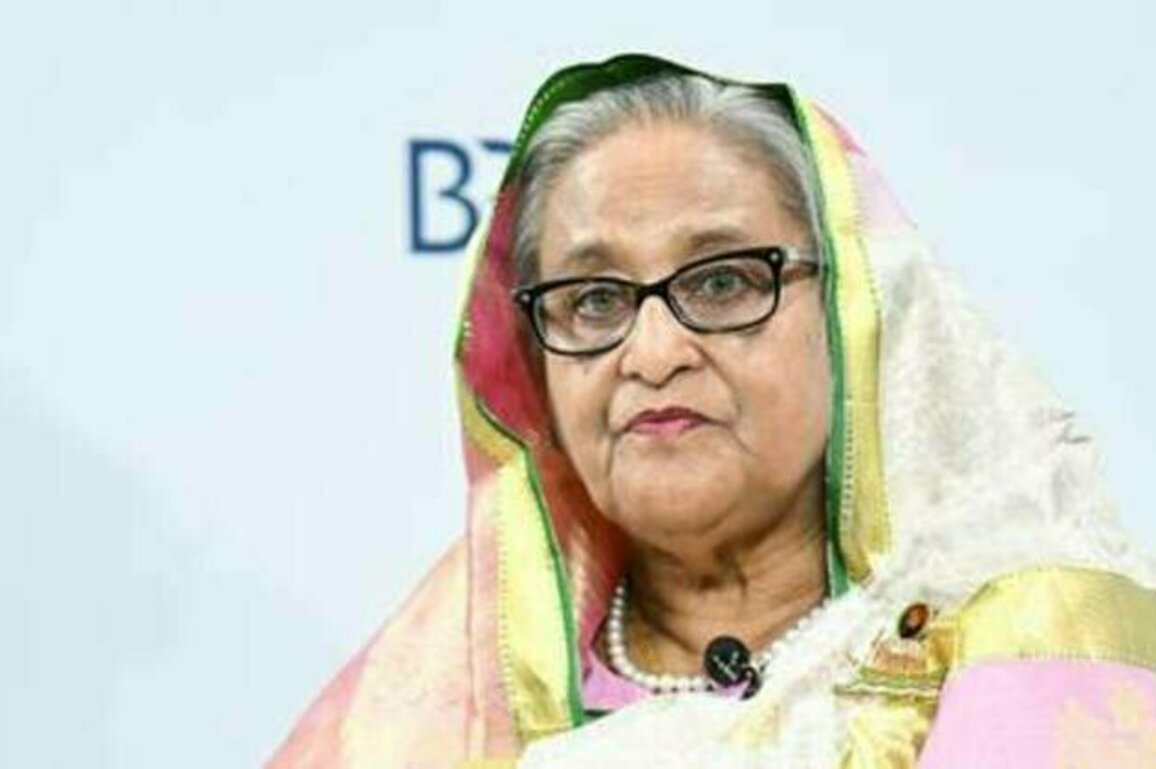 Ousted Bangladeshi PM vows to return - media