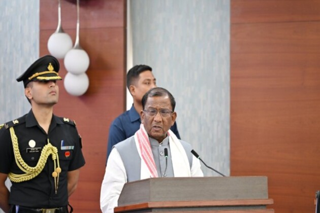 Assam Governor attends 'Rishta Sainik Se' event; pays tributes to martyrs