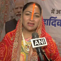 Delhi CM Rekha Gupta performs 'sandhya arghya' at ghat in Sonia Vihar