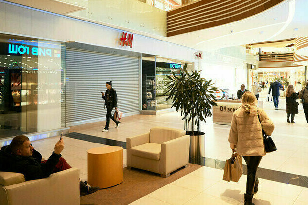 Russia could restrict return of Western brands  Izvestia