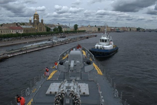INS Tabar arrives at St Petersburg