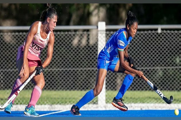 Argentina 'B' beat Indian women's hockey team 3-2