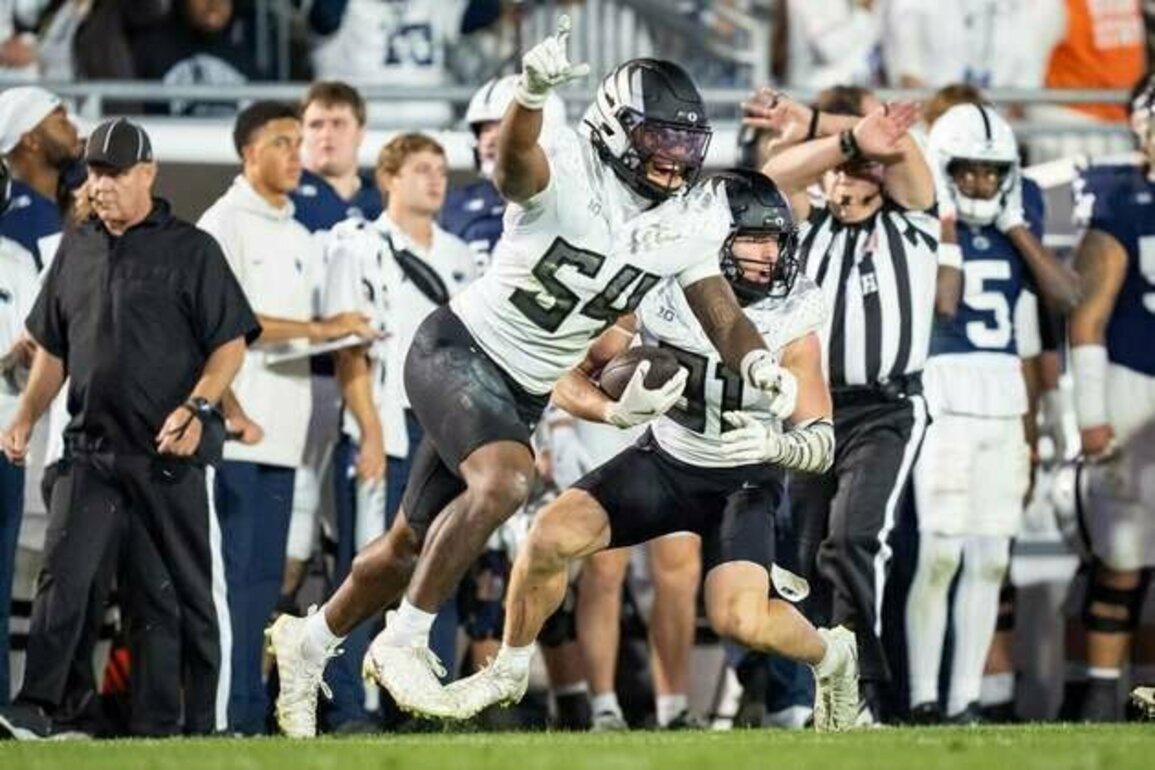 Top 25 roundup: No. 6 Oregon edges No. 3 Penn State in double OT