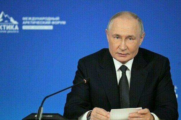 Putin calls for developing cities in Arctic Circle