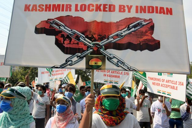 Kashmir&#039;s Media Cut Off From Internet and From Readers