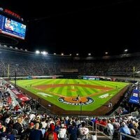 Braves, Reds suspended until Sunday in MLB Speedway Classic